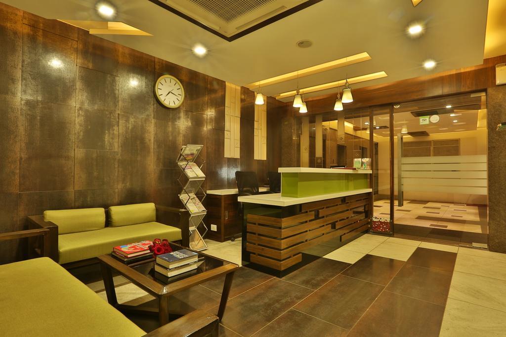 Hotel Kabir Ahmedabad Esterno foto