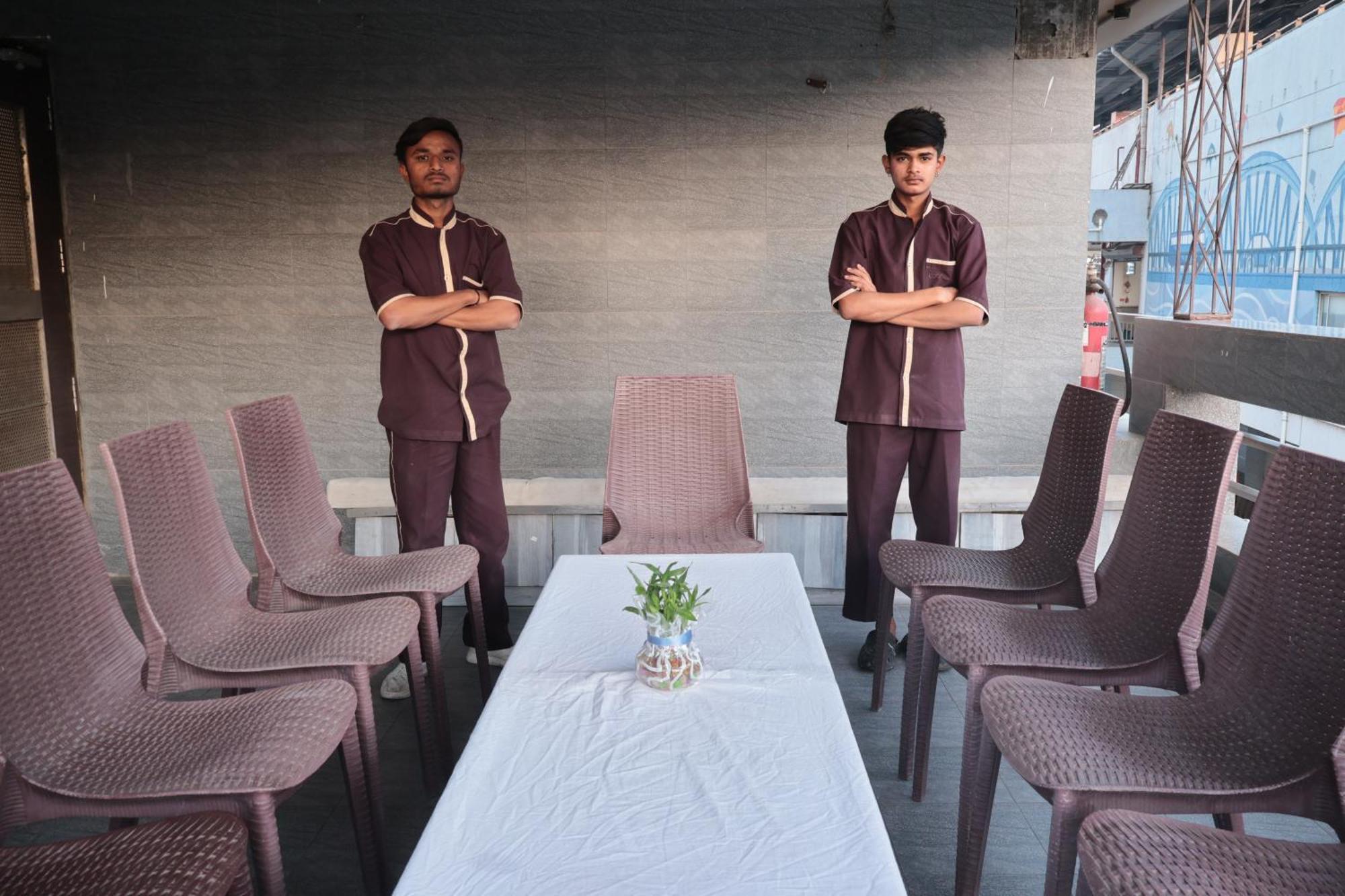 Hotel Kabir Ahmedabad Esterno foto